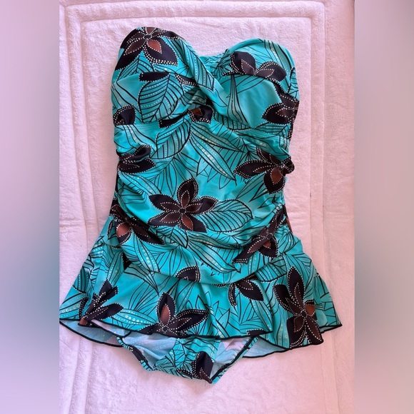 CEEB Womans 14 One Piece Swimsuit MissingRemovable Straps Teal & Purple Pattern - Picture 1 of 11